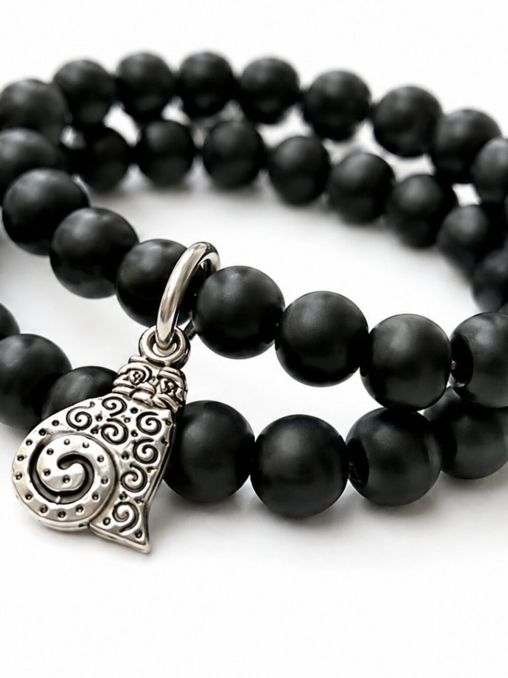 Handmade Boho Wooden Bead Bracelet NWT Black Beads Silver Cat Charm OOAK